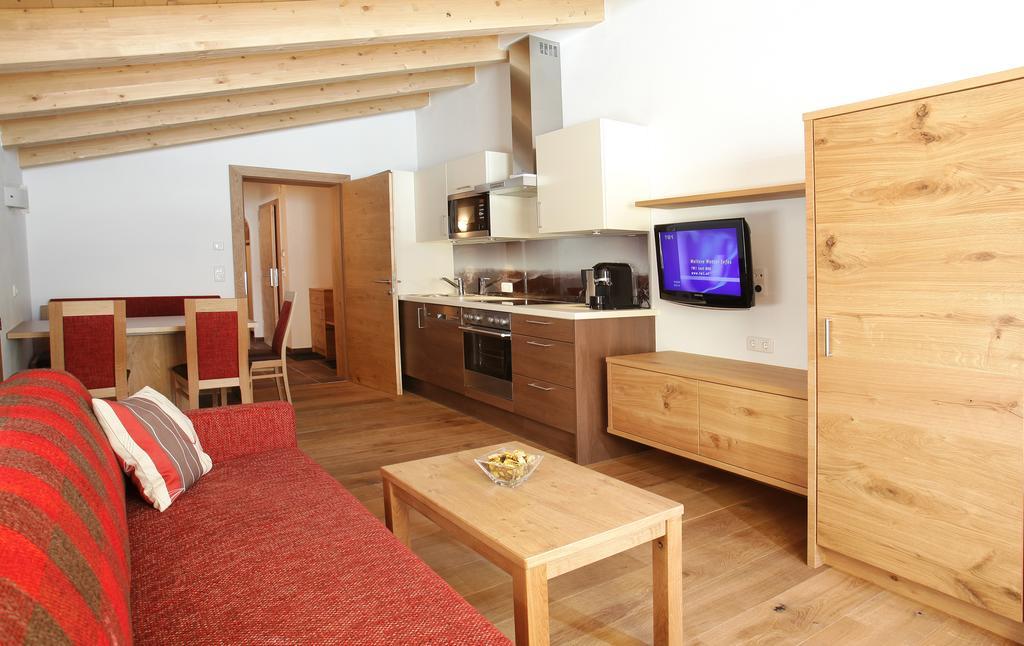 Tarlack Appartements Huetten 34 Leogang Rum bild